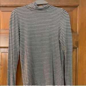 2 different soft and sexy American eagle turtleneck tops. Like new condition